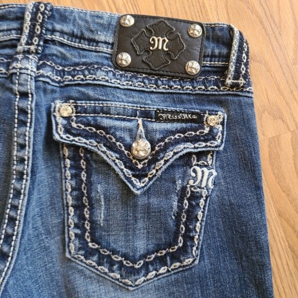 MISS ME HEAVY STITCH EMBELLISHED LOW RISE BOOT CUT JEANS STRETCH DENIM sz 28 - Picture 6 of 8